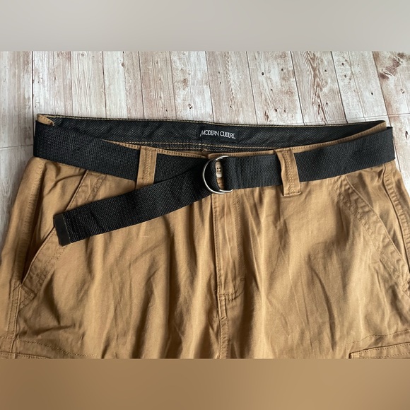 Modern Culture Men's Cargo Shorts with Belt 36W Dark Khaki - Picture 7 of 16